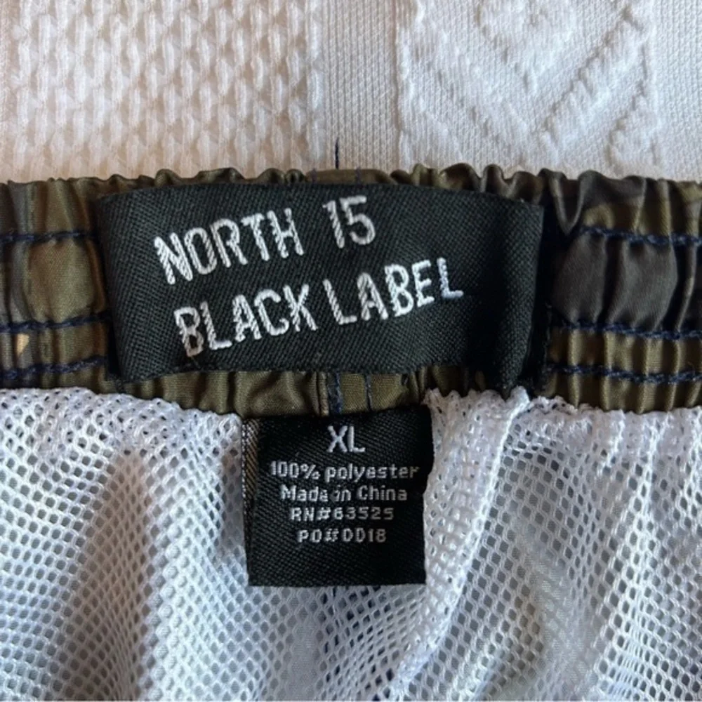 North 15 Black Label American Flag Camouflage Board Shorts Swimsuit Size XL‎